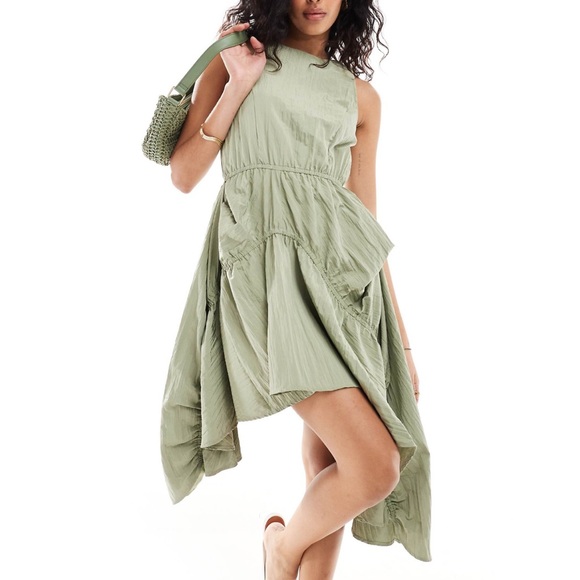 Mini Dress with High Low Skirt Elasticized in Sage Crinkle - Picture 5 of 6